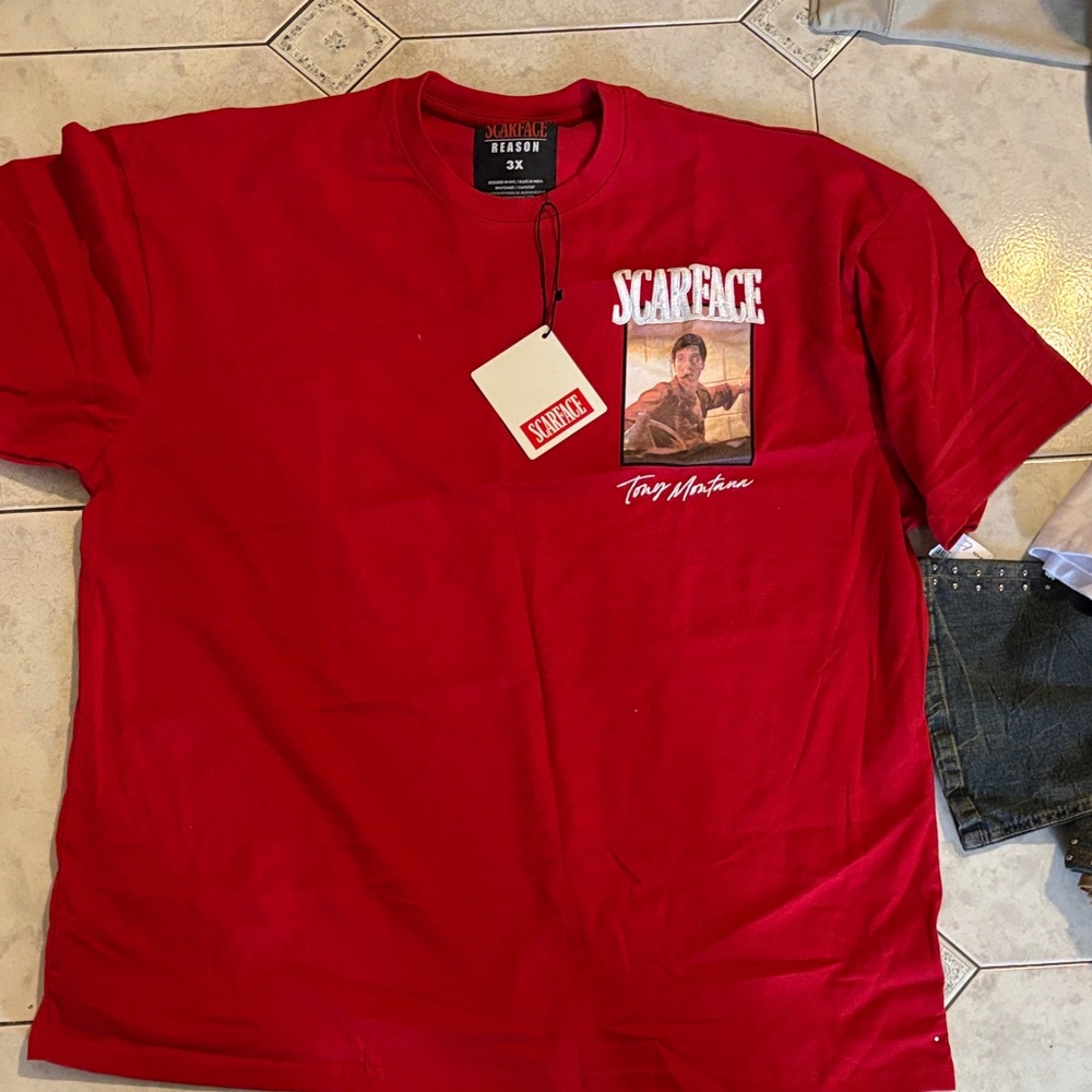Scar Face Tony Montana Red  T-Shirt